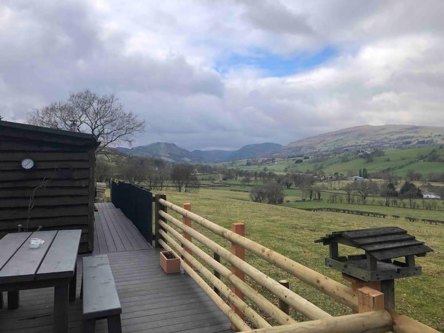 Villa The Retreat Llanrhaeadr-ym-Mochnant Exterior foto