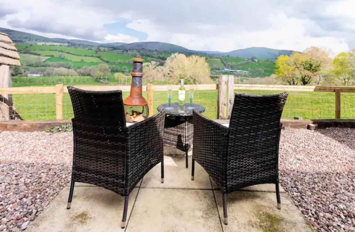 Villa The Retreat Llanrhaeadr-ym-Mochnant Exterior foto